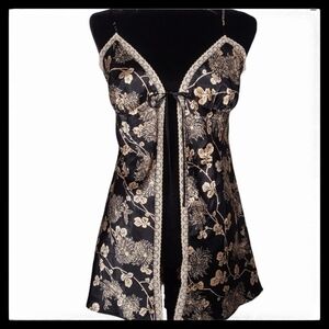 Victoria's Secret Black And Gold Front Tie Cami Size Medium